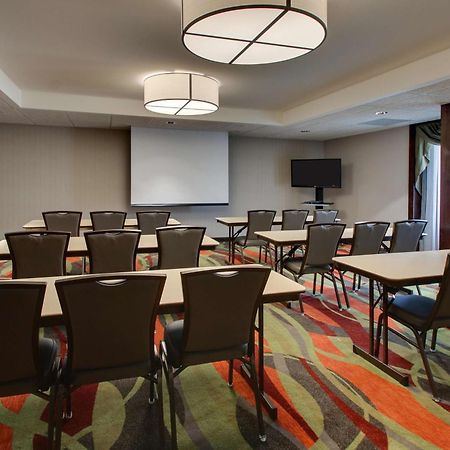 Drury Inn & Suites Боулинг Грийн Екстериор снимка