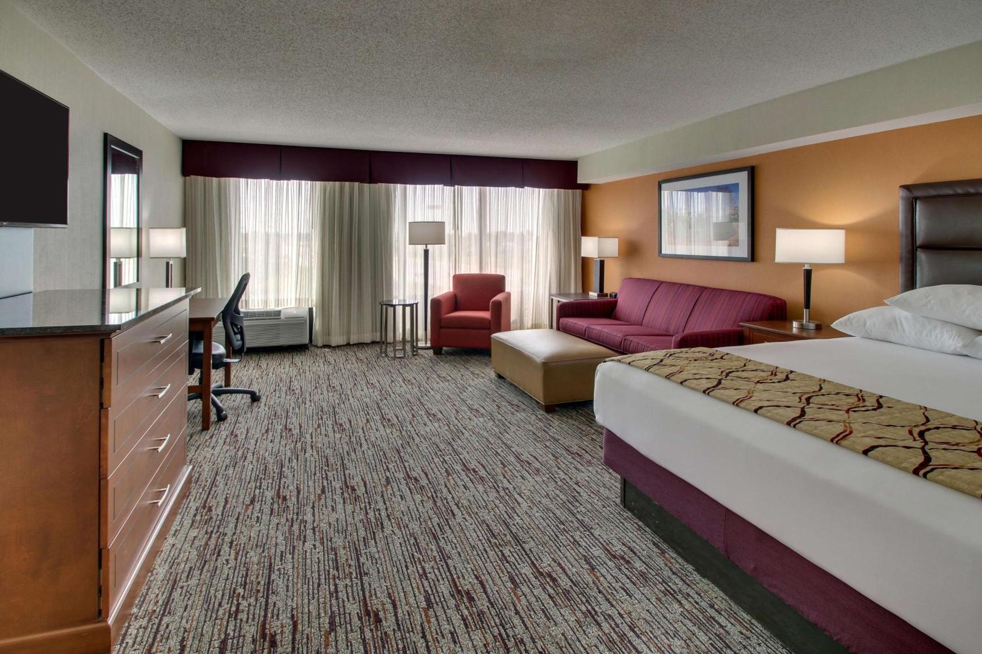 Drury Inn & Suites Боулинг Грийн Екстериор снимка